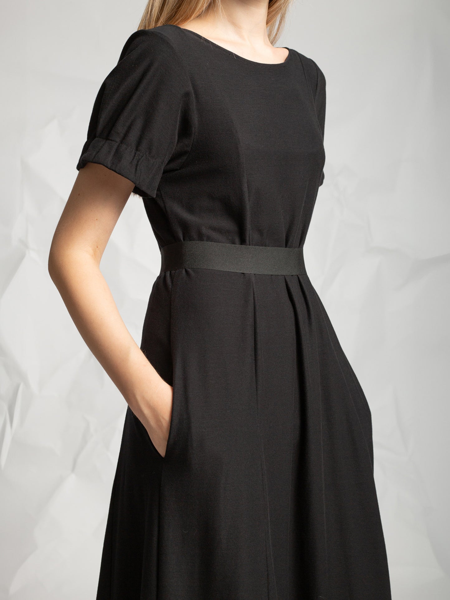 ROBE MIDI B871 NOIRE