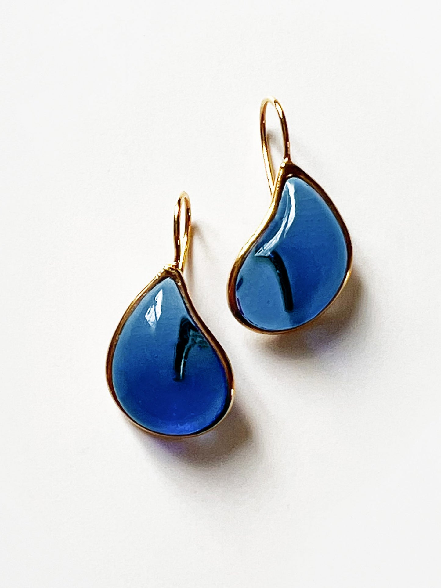 LOULOU SIMPLE EARRINGS BLUE